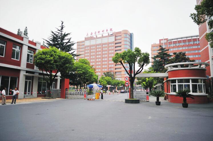 日韩乱码人妻无码系列